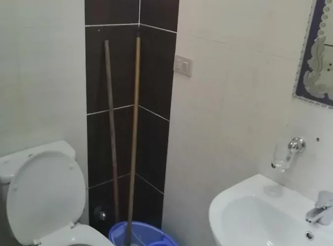 Apartmanhotel Nour Plaza النور بلازا Gurdaka