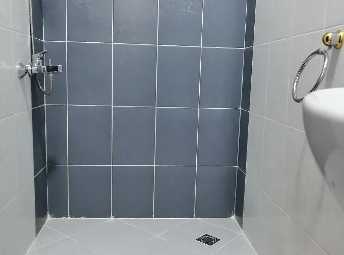 Apartmanhotel Nour Plaza النور بلازا Gurdaka