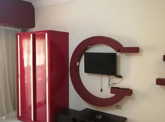 Apartmanhotel Nour Plaza النور بلازا Gurdaka