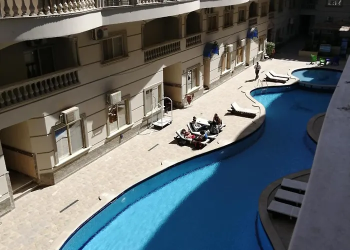 Apartmanhotel Nour Plaza النور بلازا Gurdaka