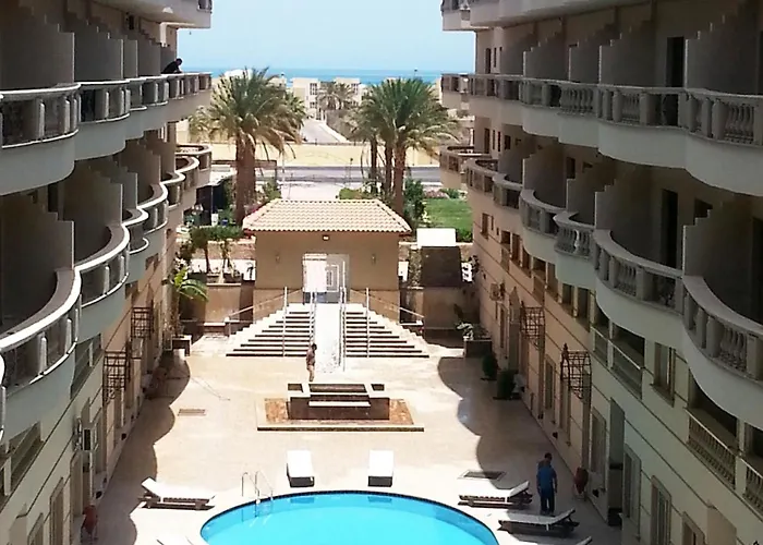 Nour Plaza النور بلازا Apartmanhotel Gurdaka