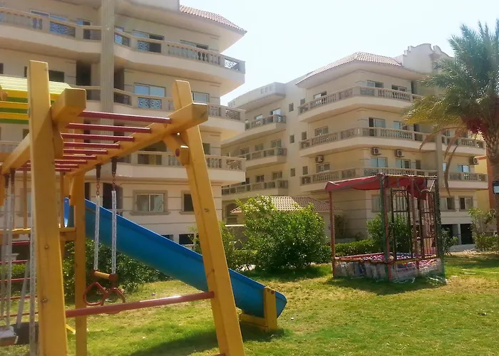 Nour Plaza النور بلازا 3*