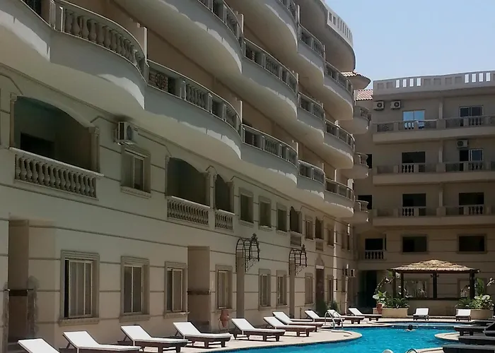 Nour Plaza النور بلازا 3*
