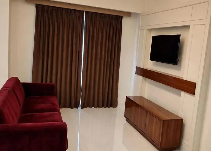 Nour Plaza النور بلازا Apart Otel 3*