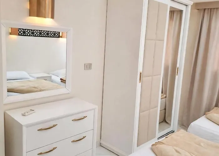 Nour Plaza النور بلازا מלון דירות 3*